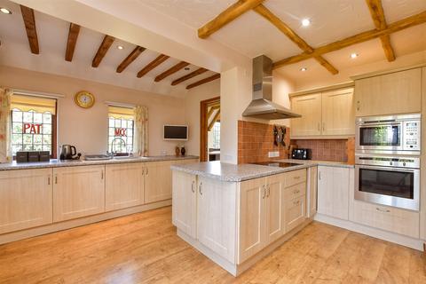 4 bedroom detached house for sale, Spade Lane, Hartlip, Sittingbourne, Kent