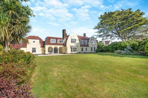 7 bedroom detached house for sale, Seafield Road, Angmering, BN16 1NA