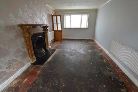 3 bedroom semi-detached house for sale, Newton Lodge Drive, Leeds, West Yorkshire