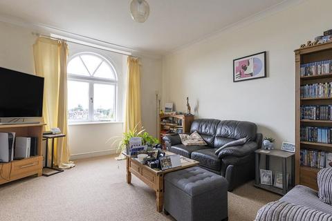 1 bedroom flat for sale, Saffron Court, The Avenue, Sherborne, Dorset, DT9