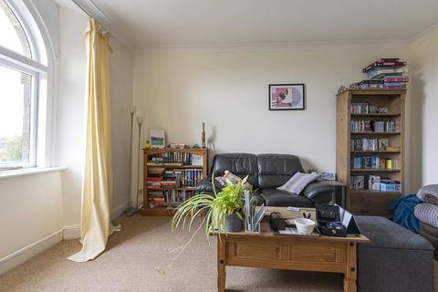 1 bedroom flat for sale, Saffron Court, The Avenue, Sherborne, Dorset, DT9