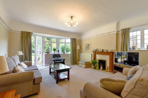 4 bedroom detached house for sale, Walden Road, Chislehurst, BR7