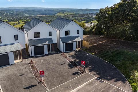 3 bedroom detached house for sale, Launceston