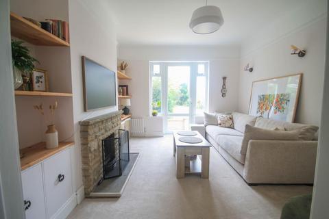 40 Cambridge Road, Great Shelford, Cambridge, CB22 5JS