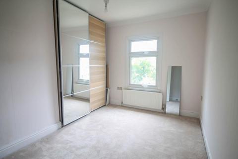 40 Cambridge Road, Great Shelford, Cambridge, CB22 5JS