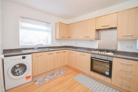 3 bedroom end of terrace house to rent, Kirkwood Drive, Kenton