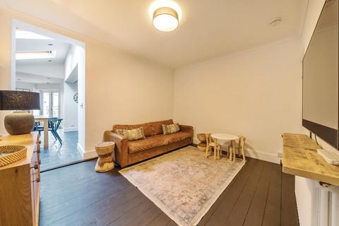 9 Dagmar Road, Kingston Upon Thames, KT2 6DP