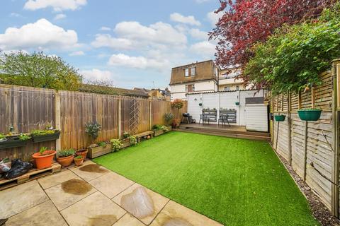 9 Dagmar Road, Kingston Upon Thames, KT2 6DP