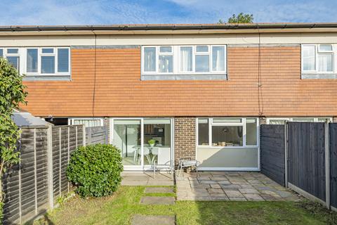 2 bedroom terraced house for sale, Brabazon Avenue, Wallington SM6