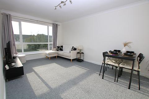2 bedroom maisonette to rent, Conifer Rise, Westone, Northampton, NN3