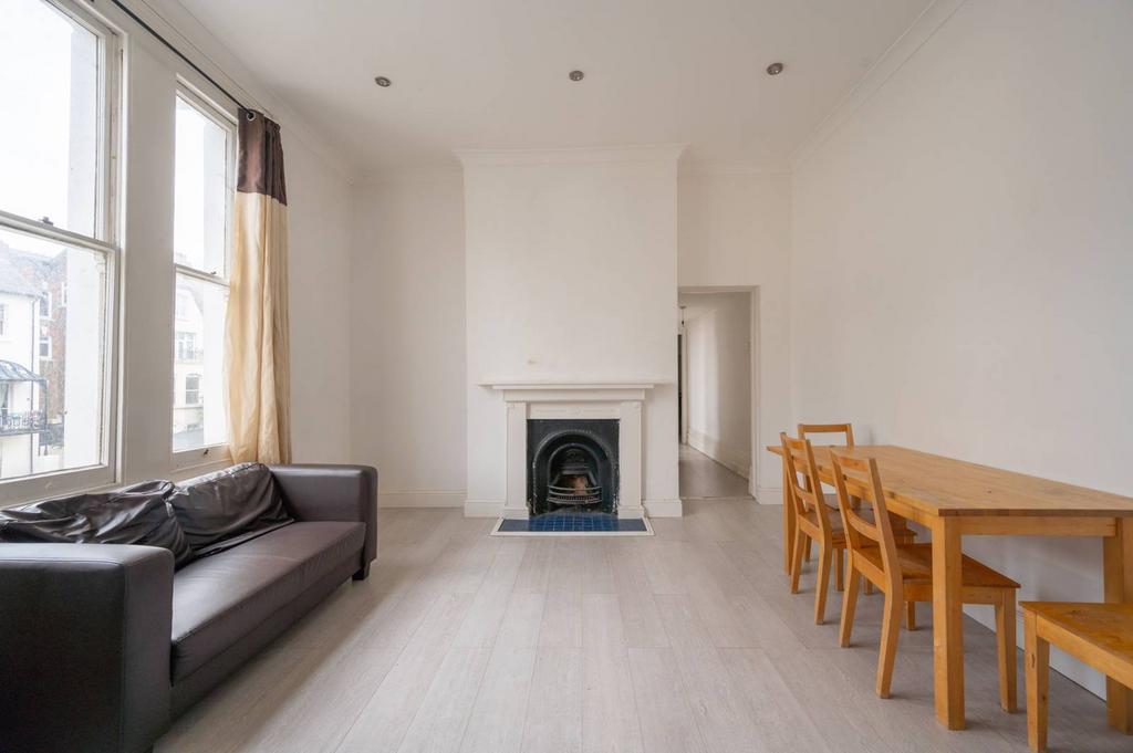 Henre Hill, Herne Hill, London, SE24 2 bed flat to rent £2,200 pcm (£