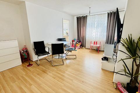 2 bedroom flat for sale, Hazelmere Drive,  Northolt, UB5