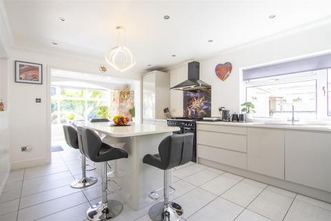 6 bedroom detached house for sale, Lisvane Road, Cardiff CF14