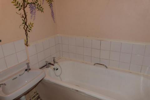 1 bedroom apartment to rent, Newton House, Enfield, EN3