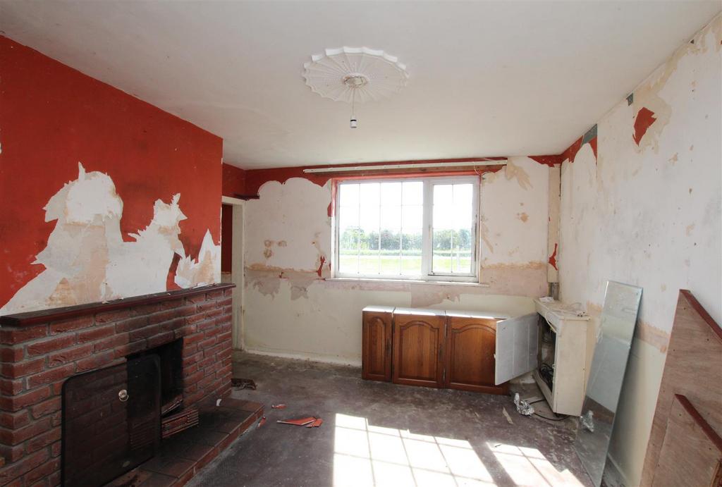 Dining Room.JPG