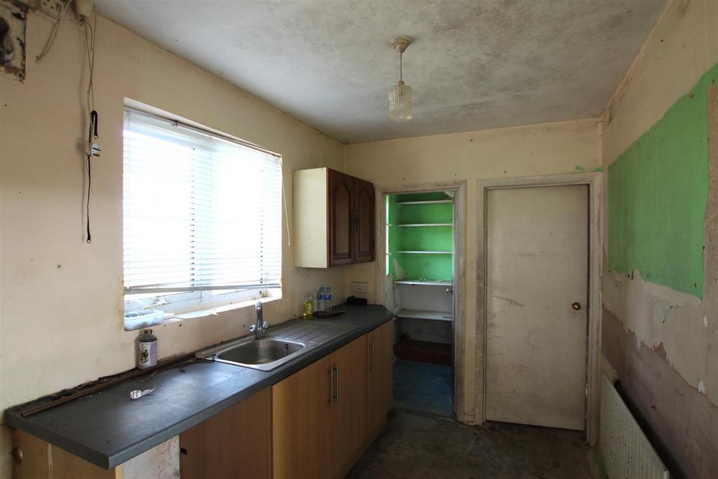 Kitchen.JPG