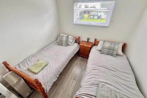 undefined, Florida Estate, Hemsby, Great Yarmouth