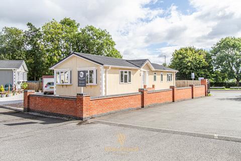 2 bedroom park home for sale, Springfield Park Wykin Road, Hinckley, LE10