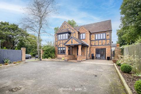 4 bedroom detached house for sale, The Colesleys, Coleshill, B46 3BU