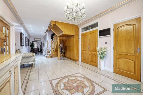 7 bedroom detached house for sale, Tomswood Road, Essex IG7