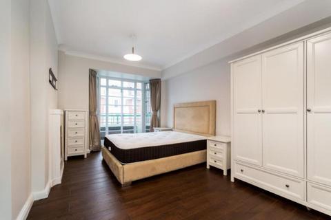 3 bedroom apartment to rent, Gloucester Place, London NW1