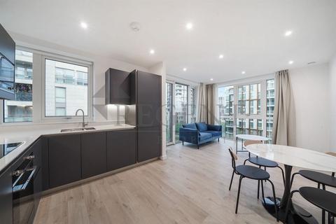 2 bedroom apartment to rent, Hartingtons Court, Coster Avenue, N4