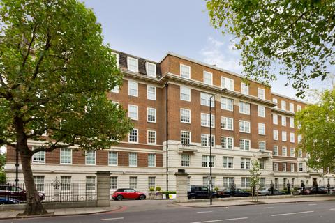 6 bedroom flat for sale, Abbey Lodge, Park Road, St John's Wood, London