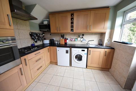 3 bedroom semi-detached house for sale, Kensington Close, Kings Sutton OX17