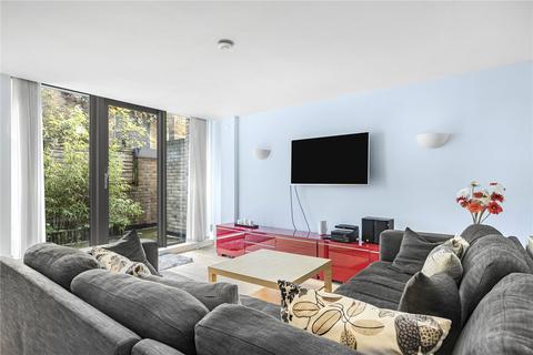 2 bedroom maisonette for sale, Kings Cross Road, London, WC1X