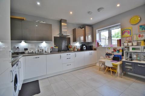 3 bedroom semi-detached house for sale, Century Lane, Wexham, Berkshire, SL2