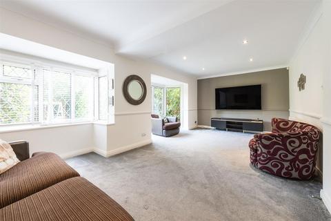 4 bedroom semi-detached house for sale, Gentleshaw Lane, Solihull