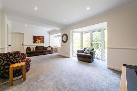 4 bedroom semi-detached house for sale, Gentleshaw Lane, Solihull