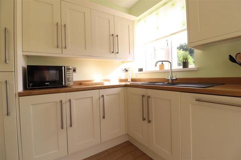 35 Berkeley Crescent, Wistaston, Crewe, CW2 6QB