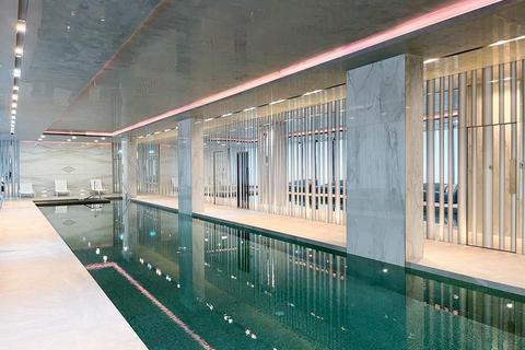 undefined, Sugar Quay, London EC3R