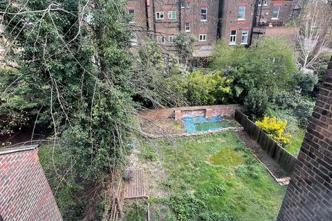 1 bedroom flat to rent, Frognal, Hampstead, London NW3