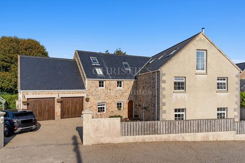 5 bedroom detached house for sale, Clos De Leoville, La Route De Vinchelez, St. Ouen, Jersey. JE3 2DB