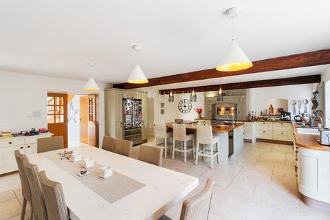 5 bedroom detached house for sale, Clos De Leoville, La Route De Vinchelez, St. Ouen, Jersey. JE3 2DB