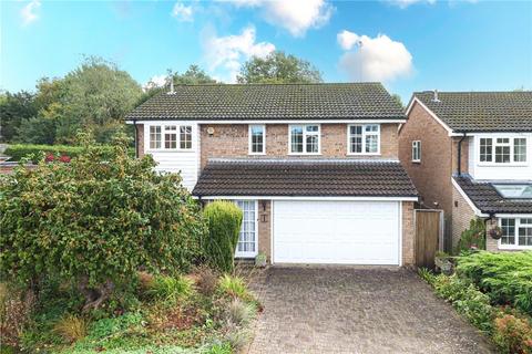 4 bedroom detached house for sale, Lambourn Gardens, Harpenden, Hertfordshire