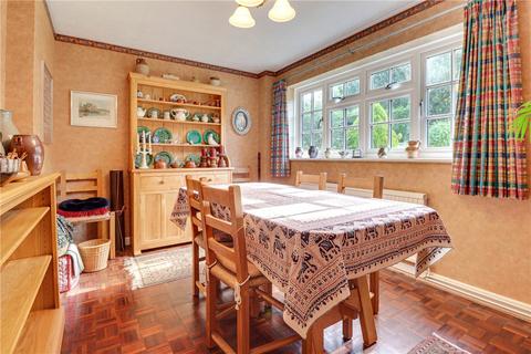 4 bedroom detached house for sale, Lambourn Gardens, Harpenden, Hertfordshire