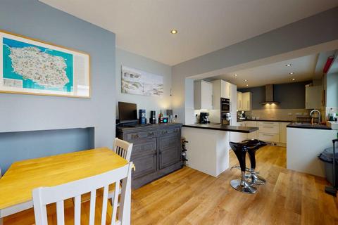 3 bedroom townhouse for sale, Flat 1 & 2 - 9 Margaret Street, Beaumaris