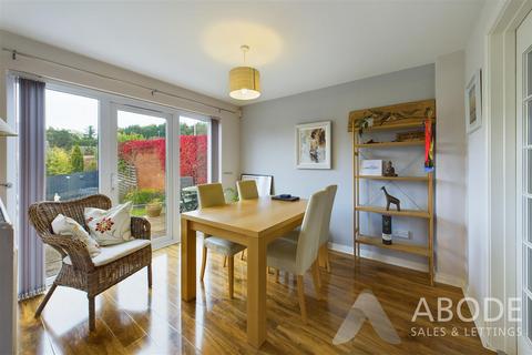 2 Carpenter Close, Stapenhill, Burton-on-trent, DE15 9AL