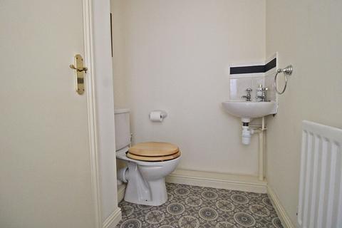 32 Clos Brenin, Brynsadler, Pontyclun, CF72 9GA