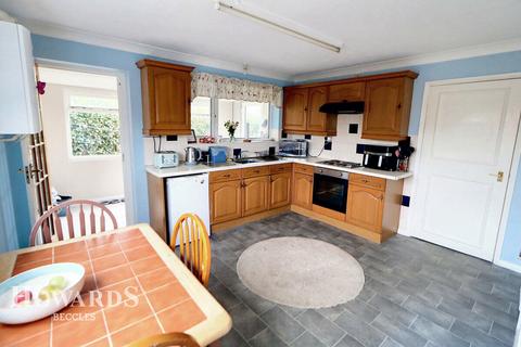 3 bedroom detached bungalow for sale, Darby Road, Beccles