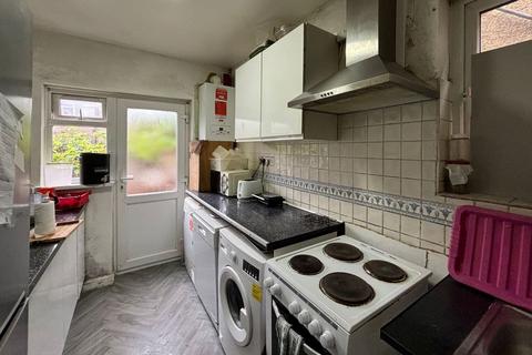 146 Scotts Road, Southall, UB2 5DG