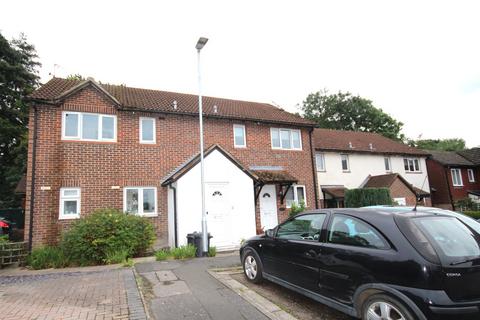 1 bedroom flat to rent, Sedley Grove, Harefield UB9