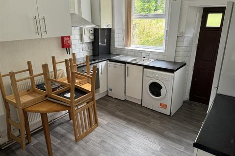 3 bedroom terraced house to rent, Barber Place, Crookesmoor, Sheffield