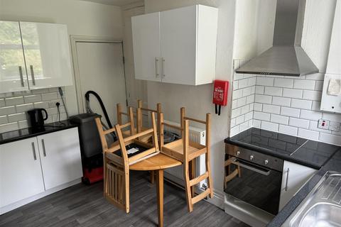 3 bedroom terraced house to rent, Barber Place, Crookesmoor, Sheffield