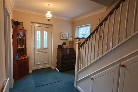 3 bedroom semi-detached house for sale, Sherborne Road, Bedfont