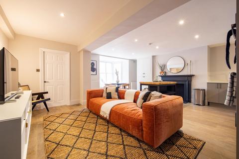 2 bedroom flat for sale, London, W2