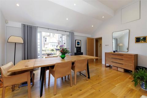 2 bedroom apartment for sale, Devonshire Mews South, London, W1G